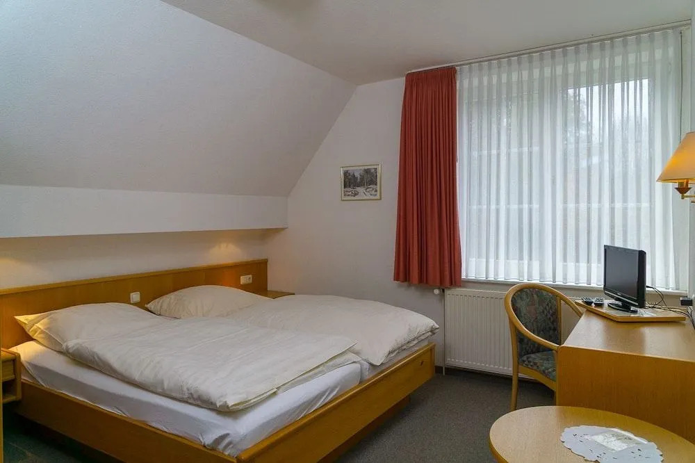 Hotel Tini