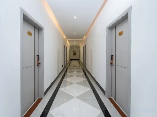Tiandeng Junhao Hotel