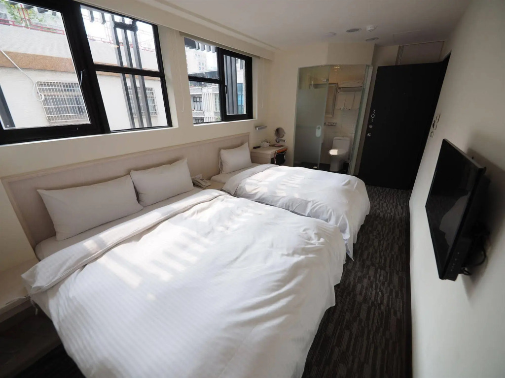 Century Hotel