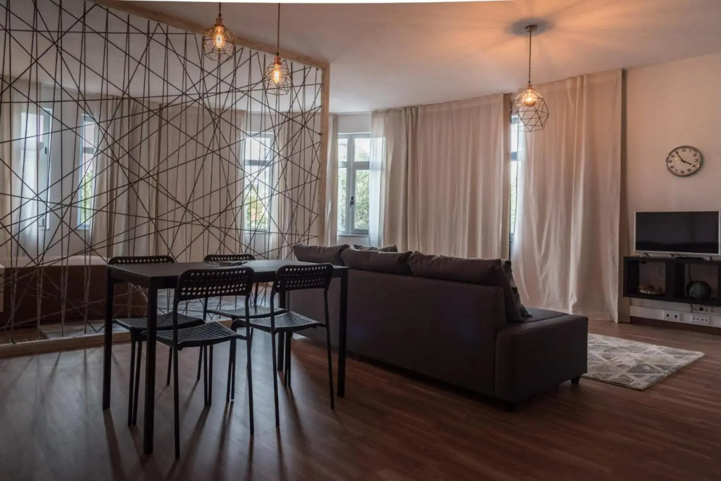 Redondo Loft