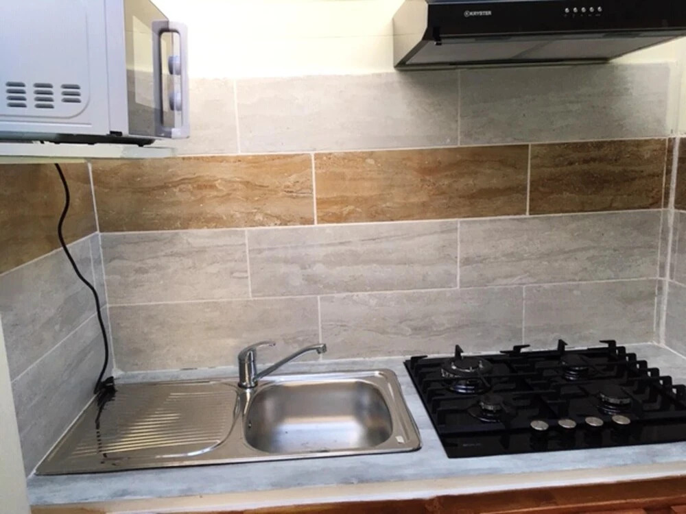 Bungalow With one Bedroom in Hell-bourg, With Wonderful Mountain View, Furnished Garden and Wifi