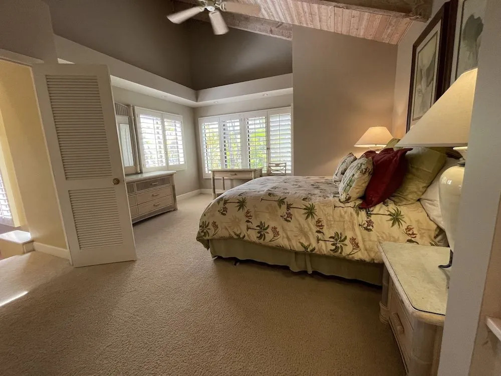 Huaka Mahina 4 Bedroom Home by RedAwning