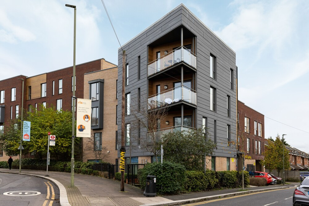 Gorgeous 1 Bed Apartment in Poplar