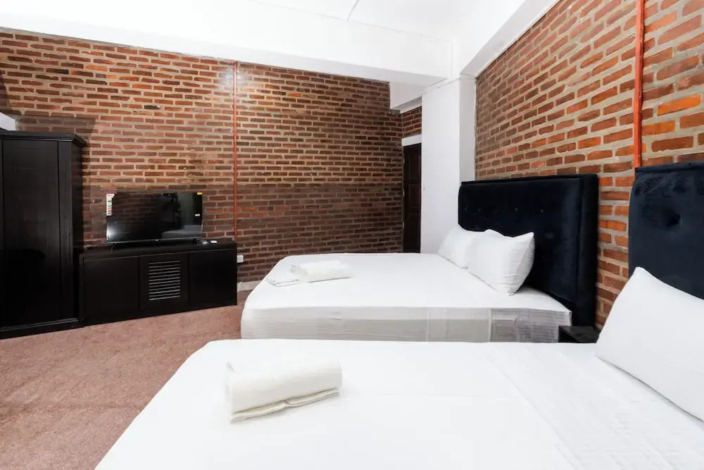 Trillium Boutique Express Hotel - Ward Place