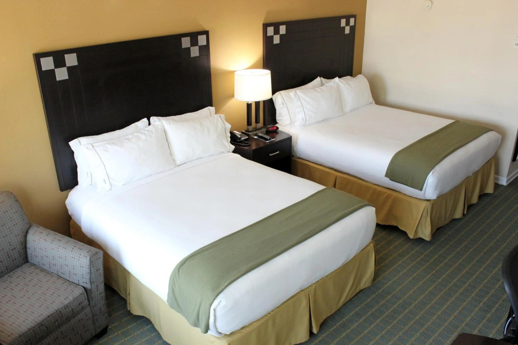 Holiday Inn Express & Suites - Van Horn by IHG