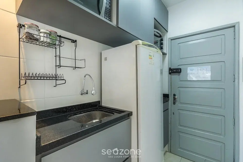 Studio in the Historic Center of PoA Ccf1410