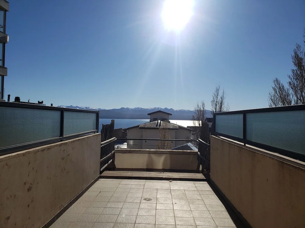 Bariloche vista al lago, piscina, pleno centro