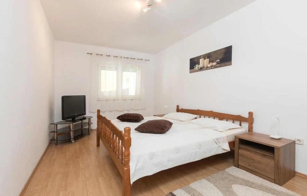 Stunning Apartment in Pula With Wifi and 2 Bedrooms