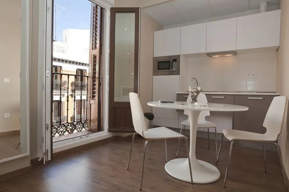 Sol Square Apartments