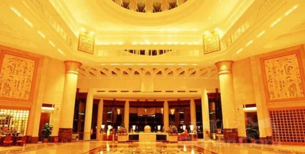 Hillview Golf Hotel