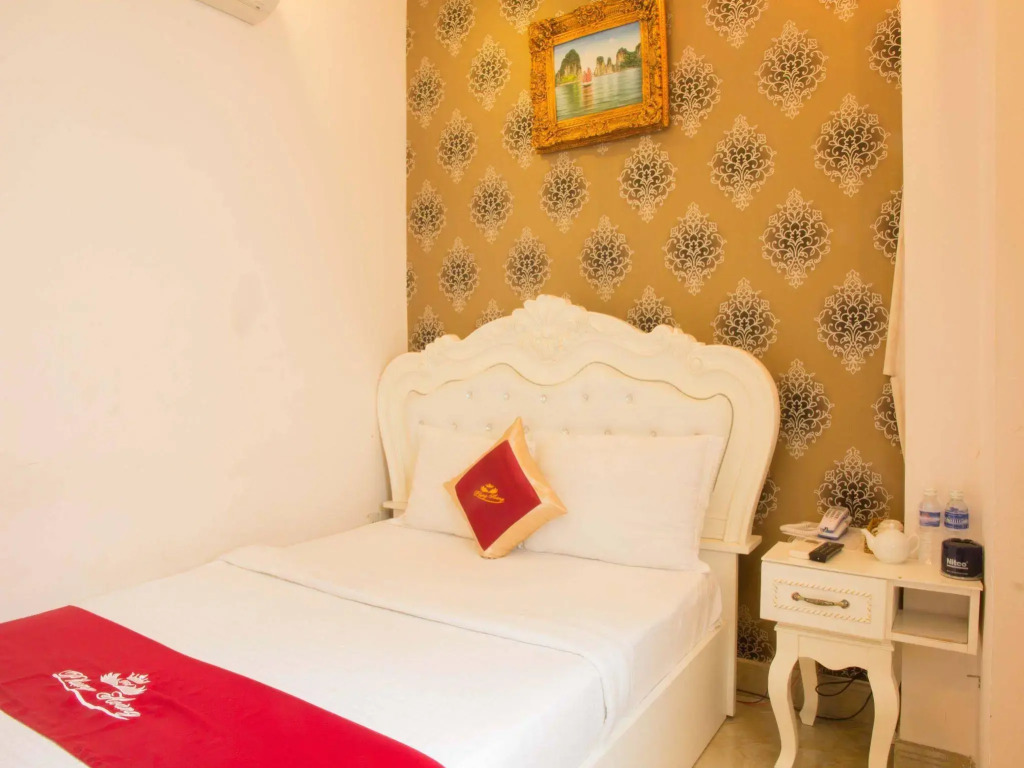 Phung Hoang Hotel