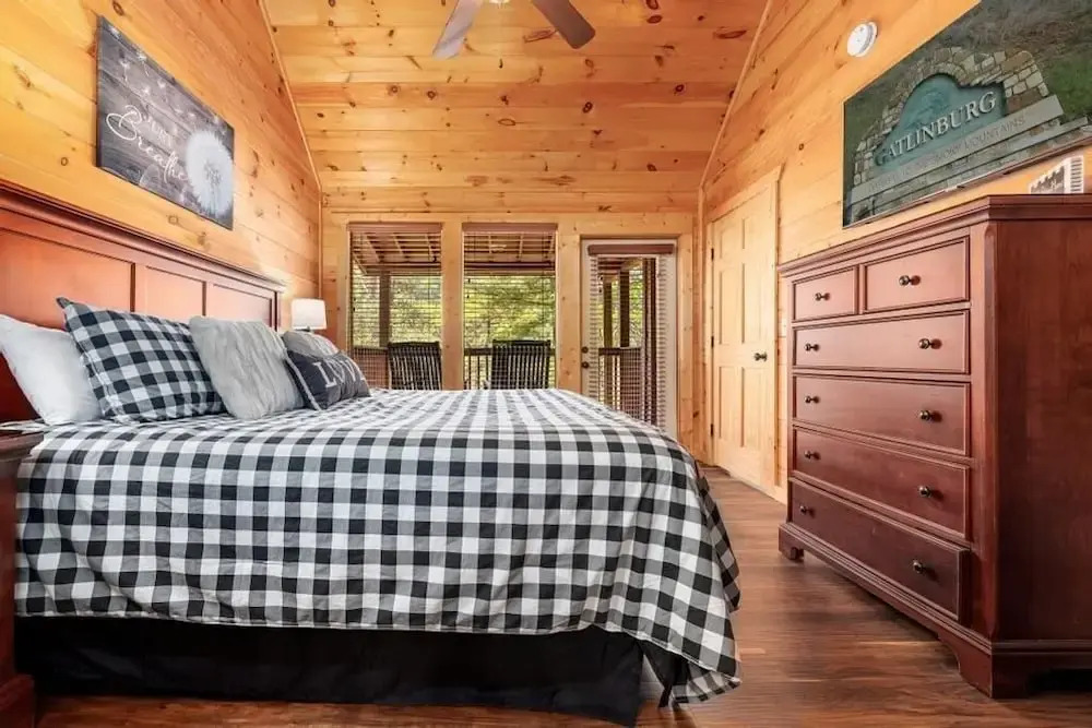 Aqua Paradise 4 Bedrooms 4 Bathrooms Home