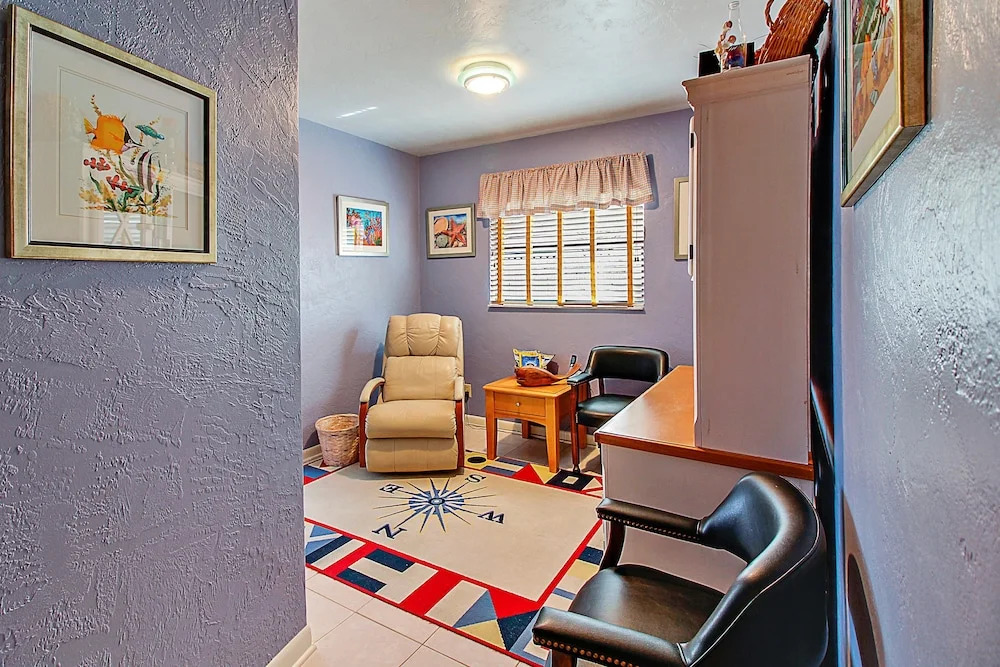 Manatee Home