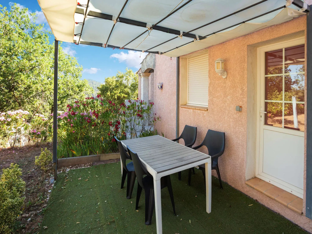 Villa in Vidauban with Pool and BBQ Terrace