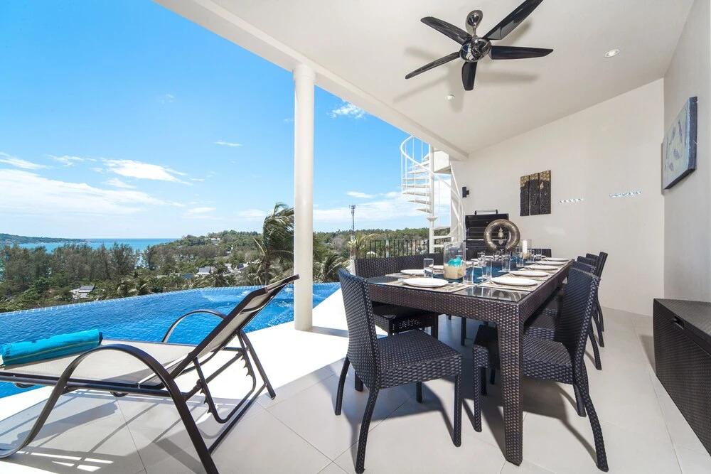 Villa Hin Fa 8 Bed Seaviews in Extensive Modern Grandeur
