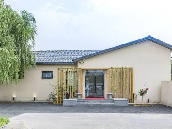 Liaoliaoxin Hot Spring Resort Hotel(北京了了心汤泉度假民宿)