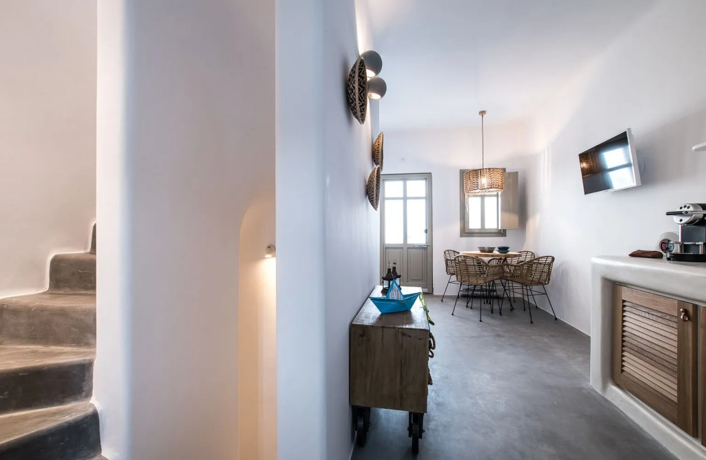 CAPE 9 Villas & Suites