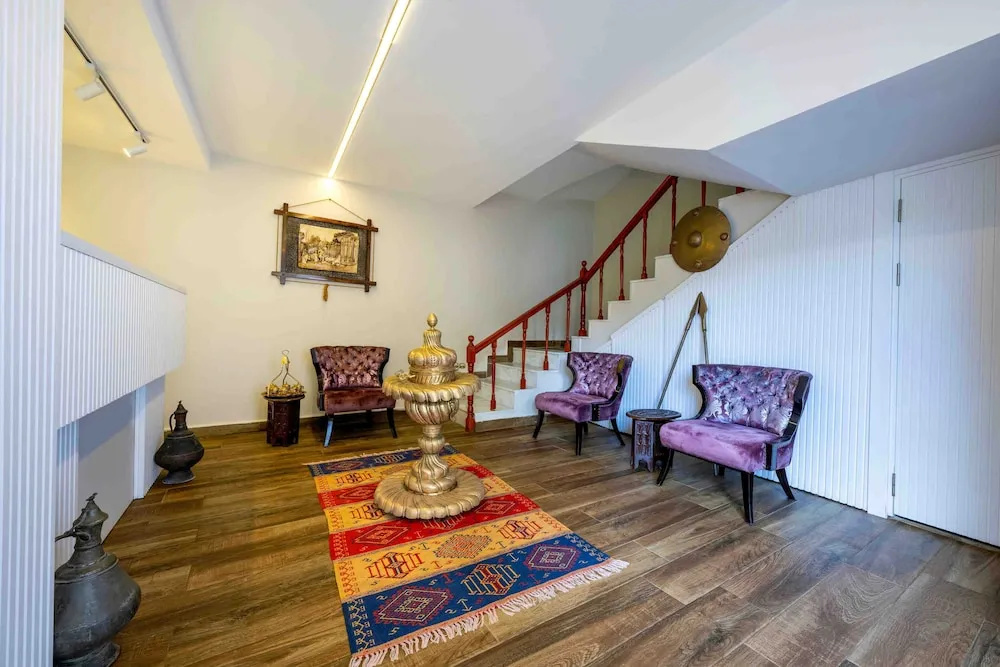 Lionas Hotel Kaleici