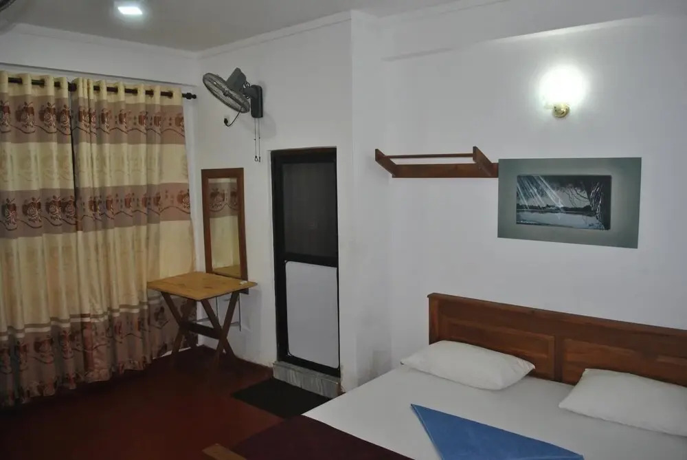 Senora Guest House