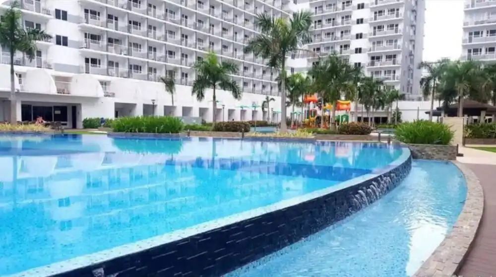 Quaint 2BR Connected Apartment in Pasay City - Perfect for Families Front of MOA
