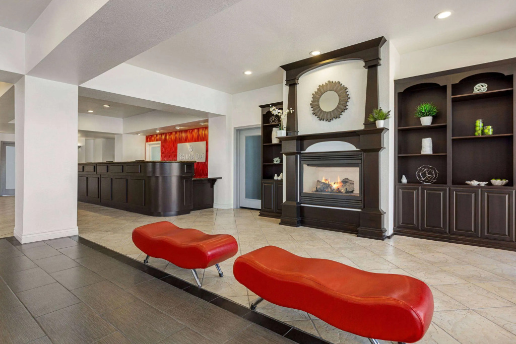 Ramada by Wyndham Marina
