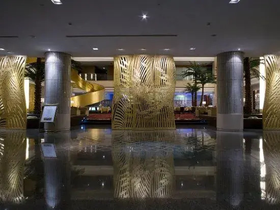 Peninsula Hotel
