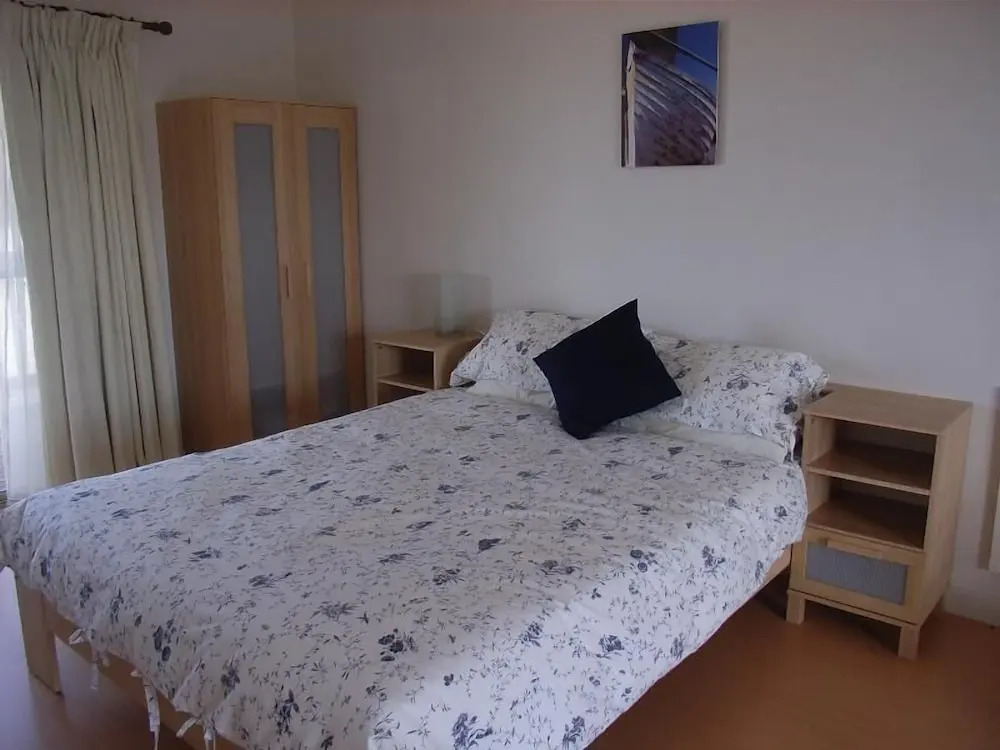 Flour Cask Bay Retreat