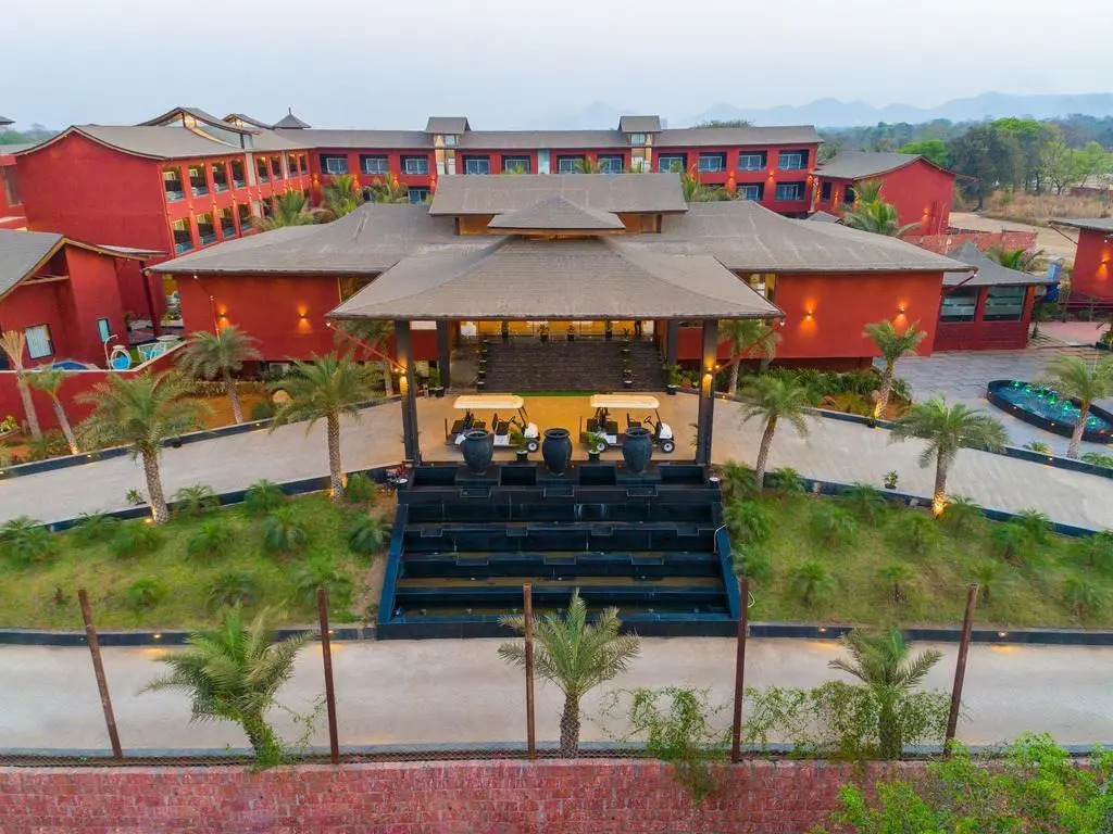 Saya Grand Resort By Treat Thane