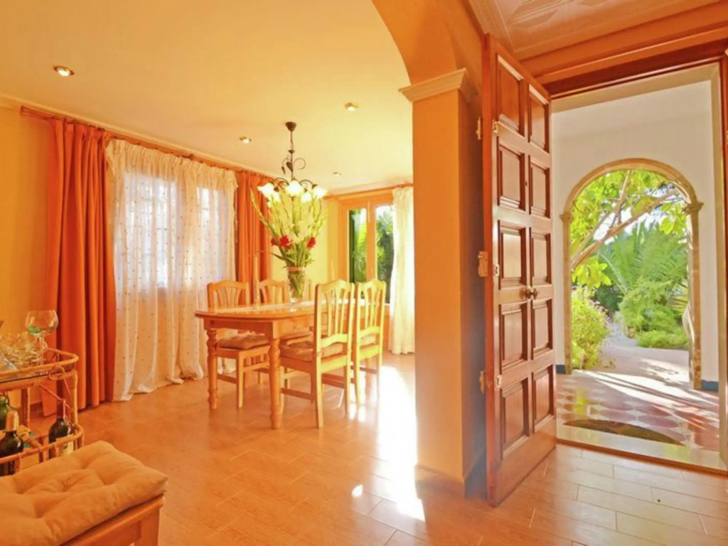 Modern Chalet with Private Pool in El Toro Majorca