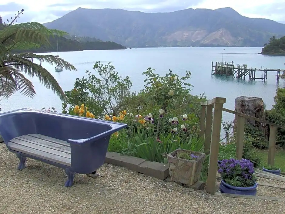 Te Mahia Bay Resort