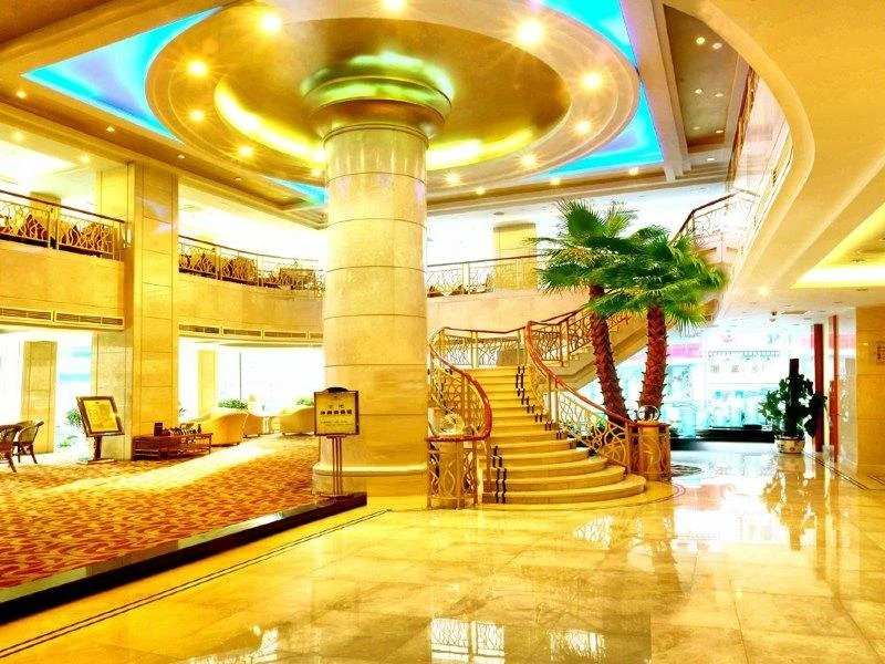 Hawaii International Hotel