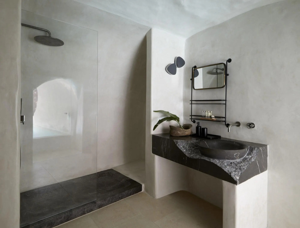 White Pearl Cavalieri