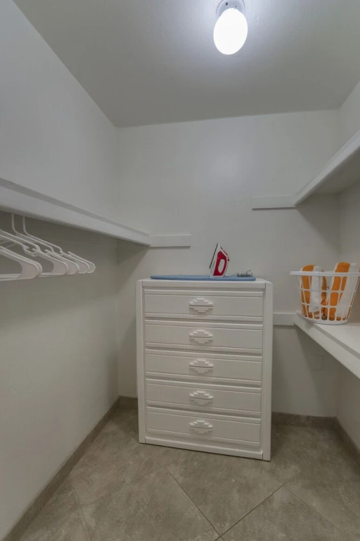 111 Fully Furnished 1BR Suite-Prime Location! by RedAwning