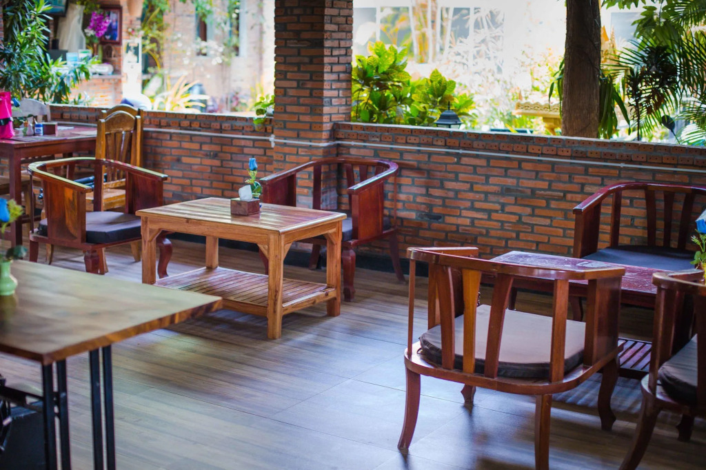 The Coconut House Hotel