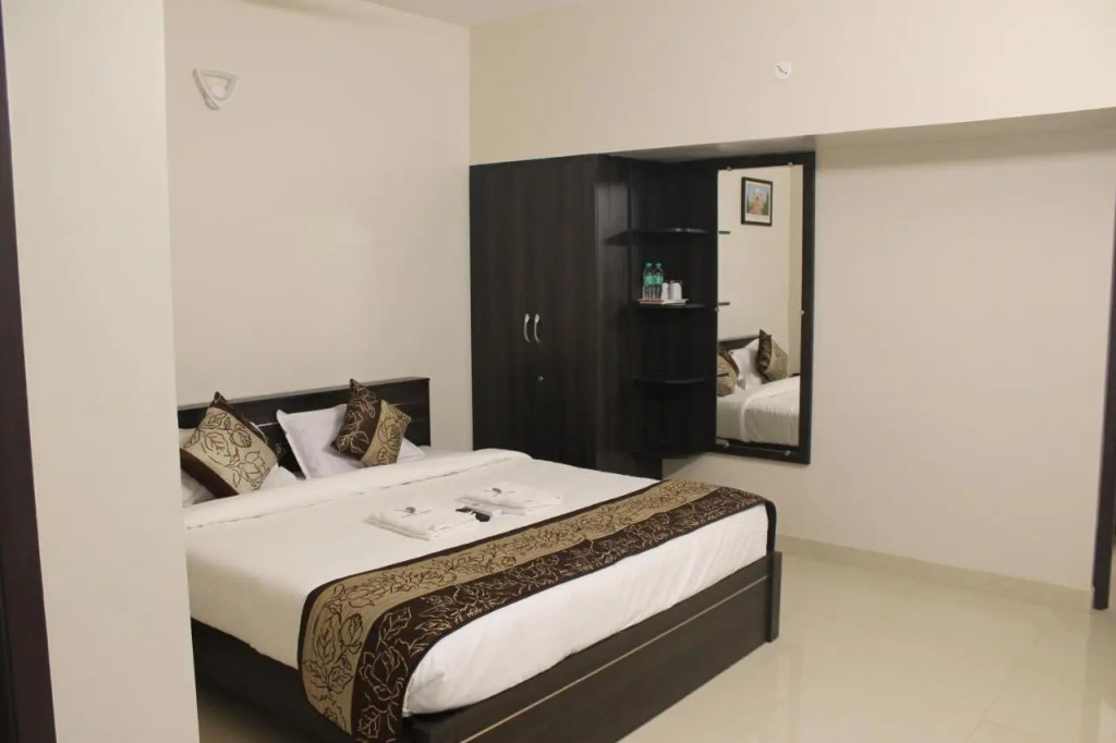 Viswa Residency by Azalea