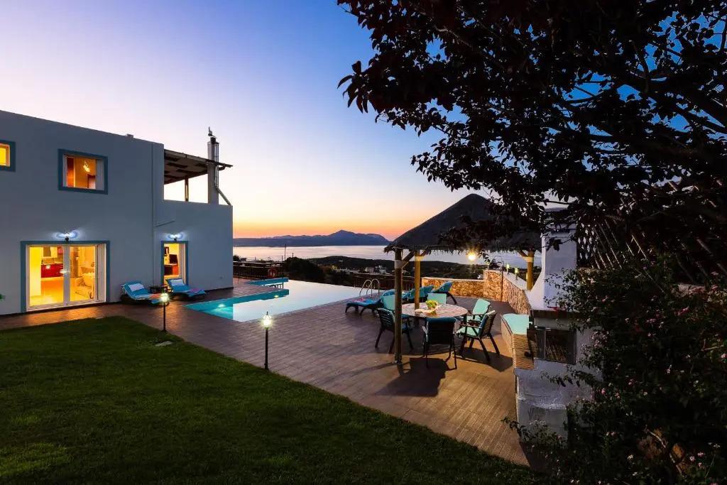 Ekaterini Vip Villa