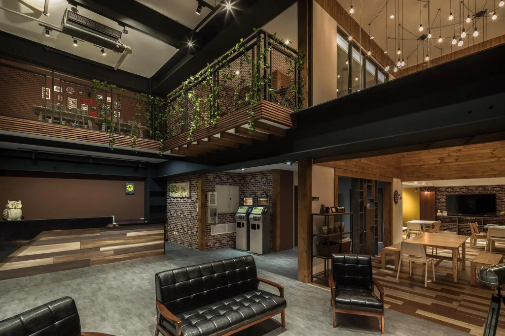 Owl Hostel 貓頭鷹旅店