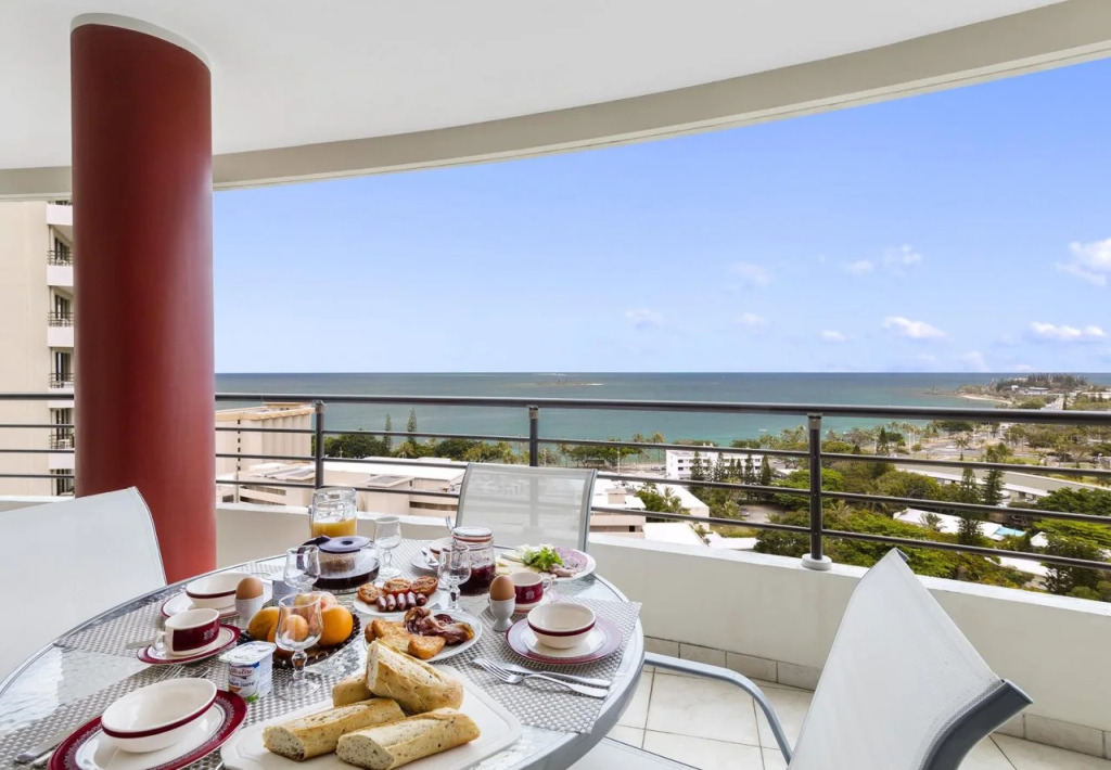 Ramada Hotel & Suites by Wyndham Noumea