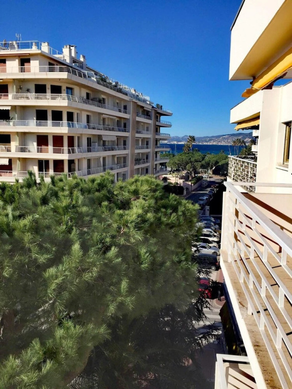 Apartment with 2 Bedrooms in Cannes, with Wonderful Sea View, Furnished Balcony And Wifi - 200 M From the Beach