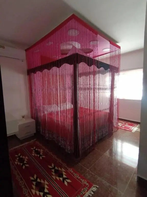 Petra paradise home