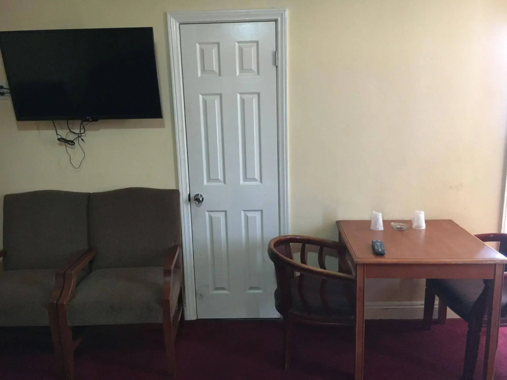 The Patio Motel - Los Angeles, LAX
