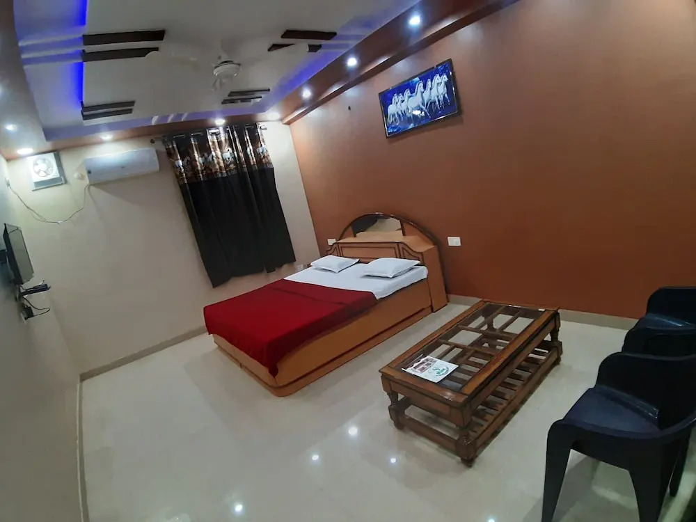 Hotel summer Hill