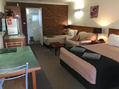 Guyra Motor Inn