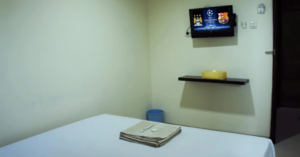 Aranis Hotel