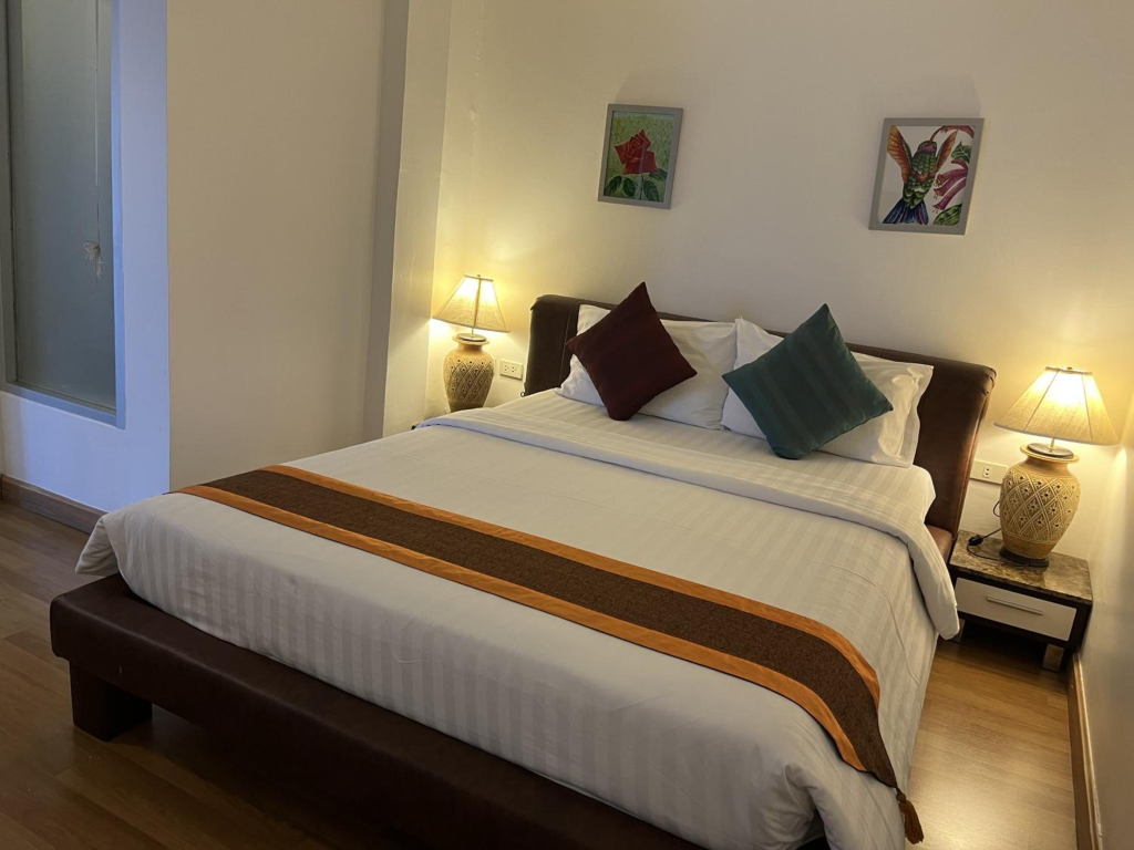 The Bedrooms Boutique Hotel Bangkok