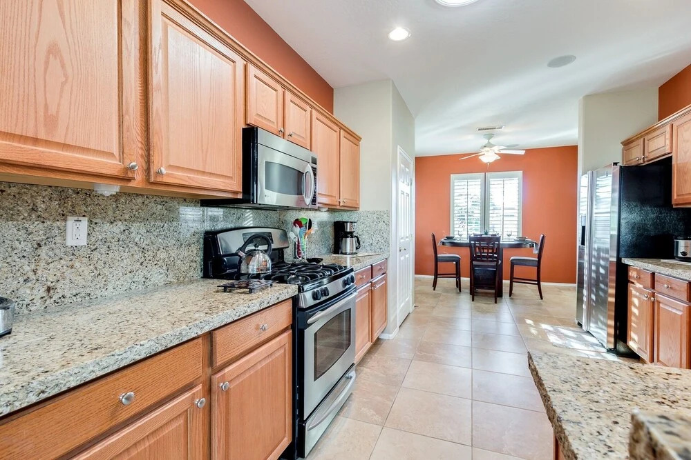 Sun City Grand 55+! Tranquil Yard! Amenities Galore! 3/2! 30 Night Minimum Stay! by Redawning