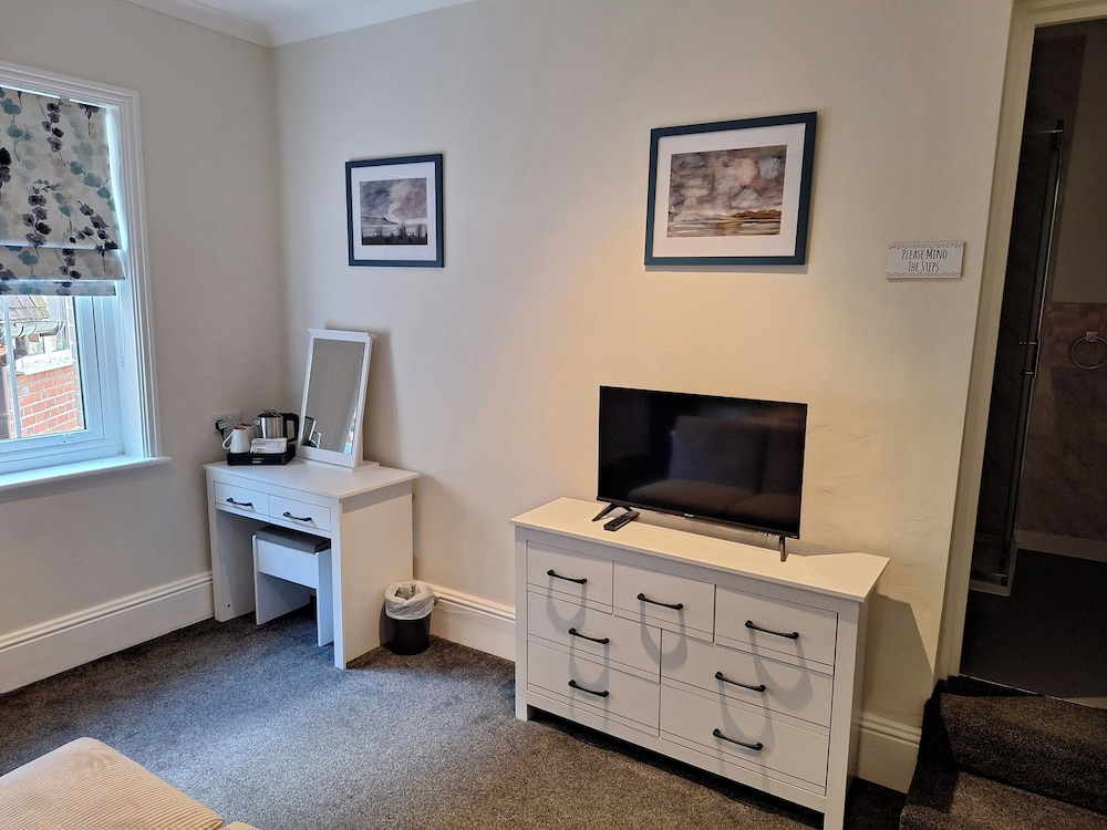 Room-comfortable Spacious Double Ensuite