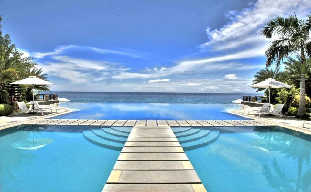 Acuatico Beach Resort