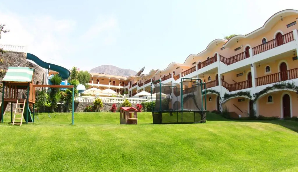 Lunahuana River Resort