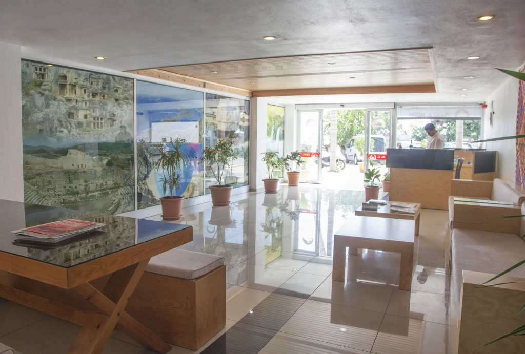 Narr Hotel